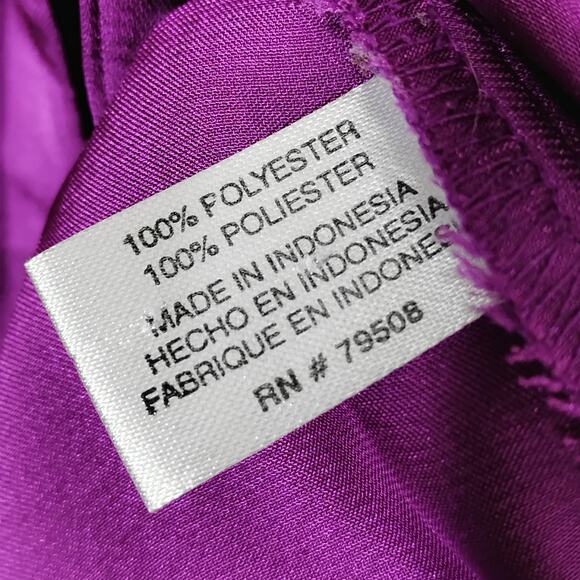 Violet & Claire Blouse Career Style Small Purple Sleeveless Attached Bow Tie - Picture 8 of 9